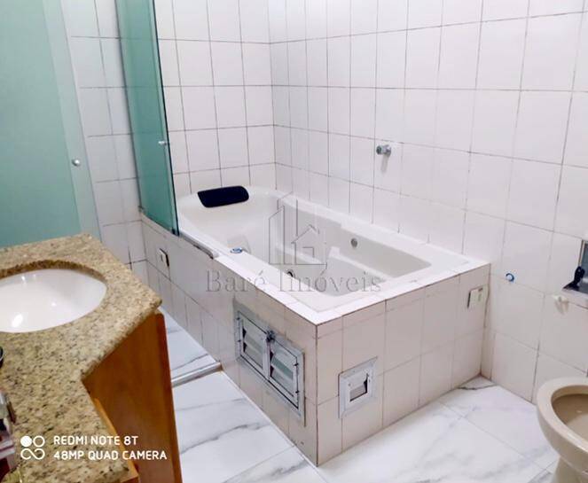 Sobrado à venda com 5 quartos, 258m² - Foto 3