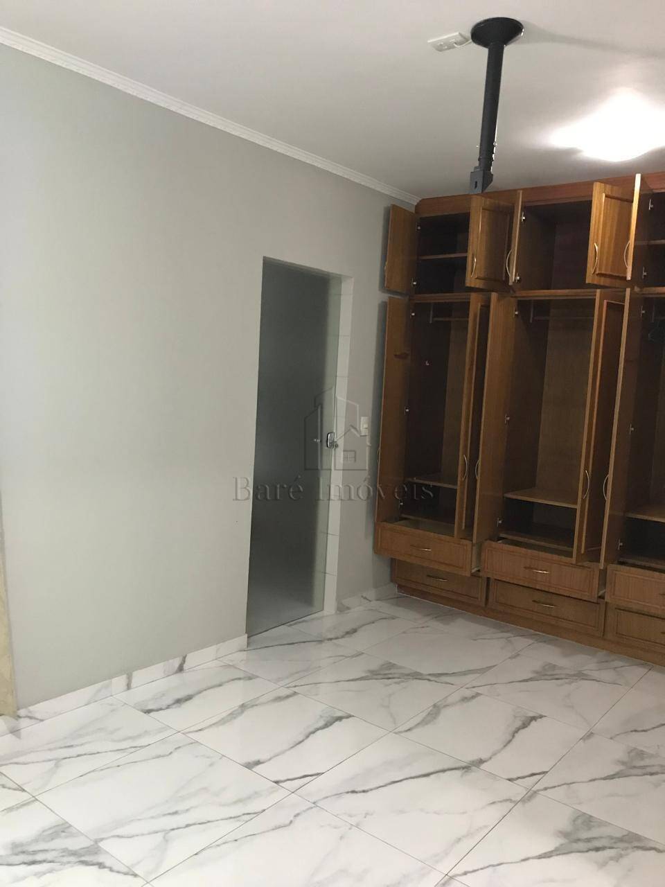 Sobrado à venda com 5 quartos, 258m² - Foto 42