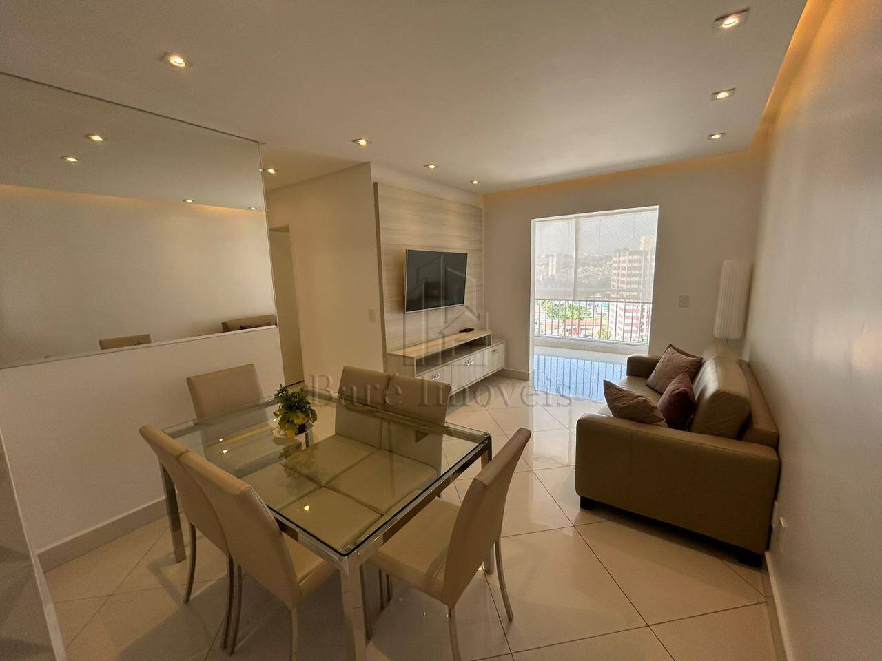 Apartamento à venda com 2 quartos, 80m² - Foto 5