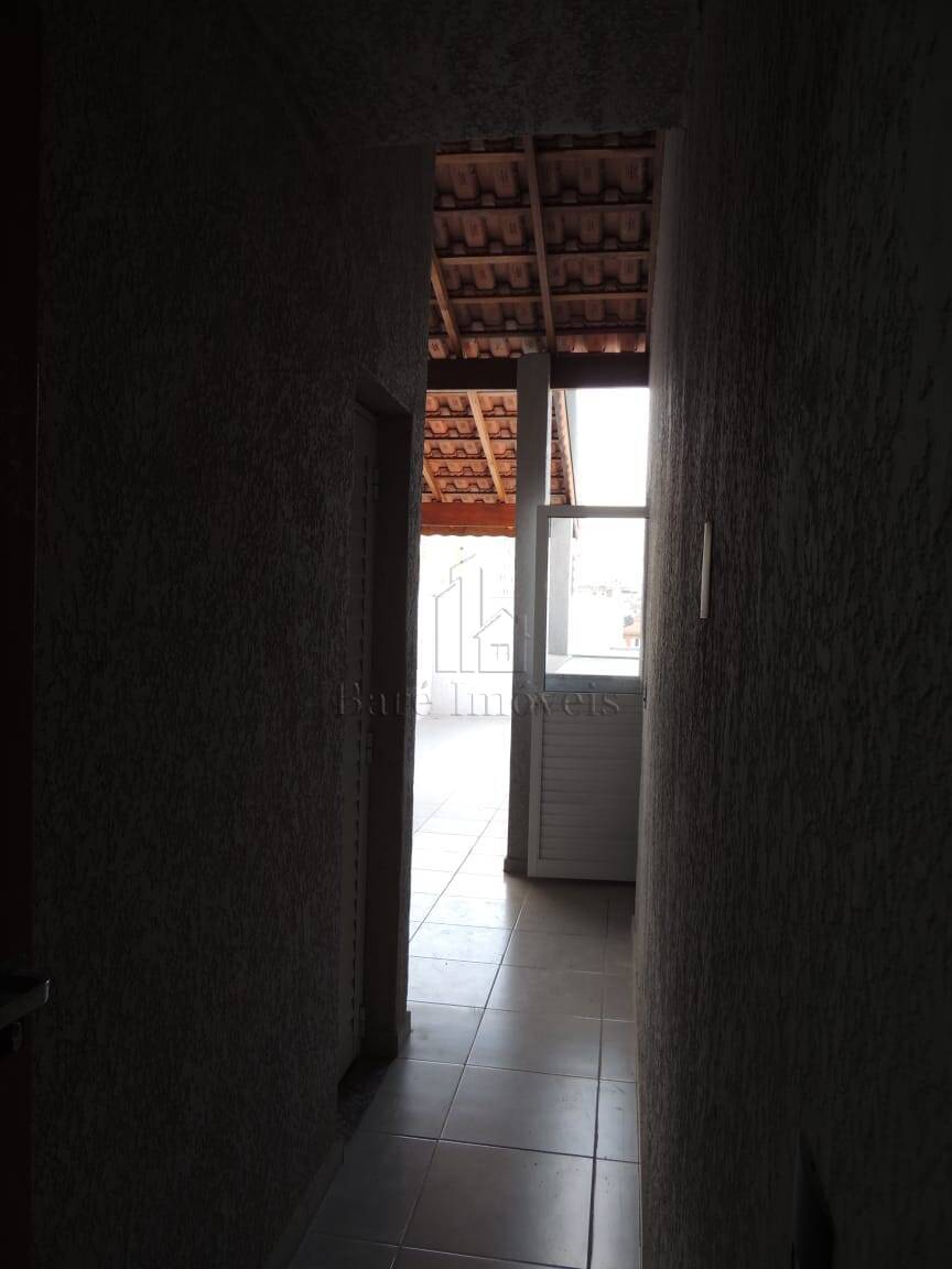 Apartamento à venda com 2 quartos, 80m² - Foto 2