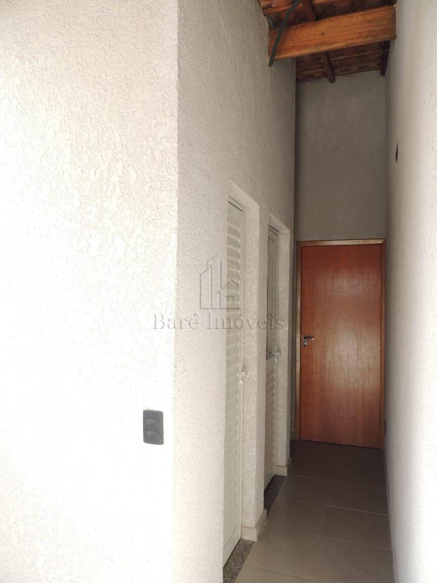 Apartamento à venda com 2 quartos, 83m² - Foto 3