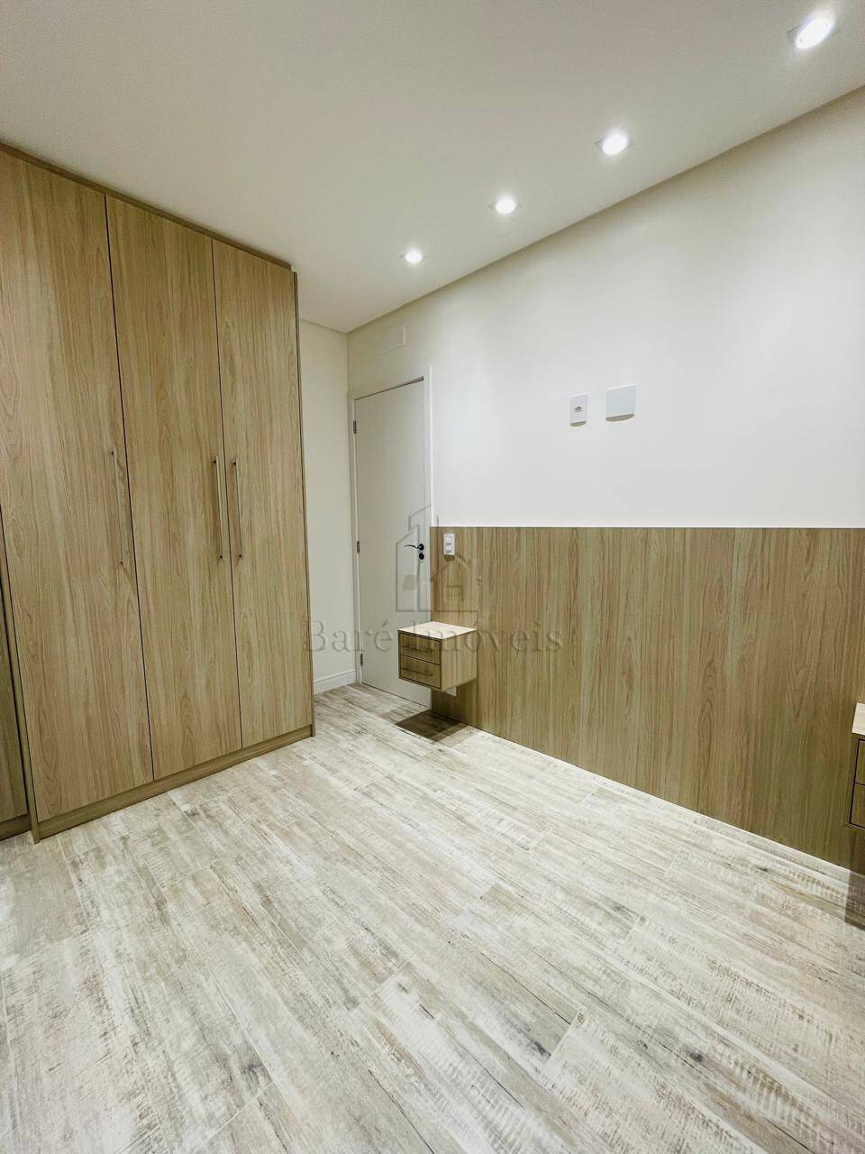 Apartamento à venda com 2 quartos, 54m² - Foto 2