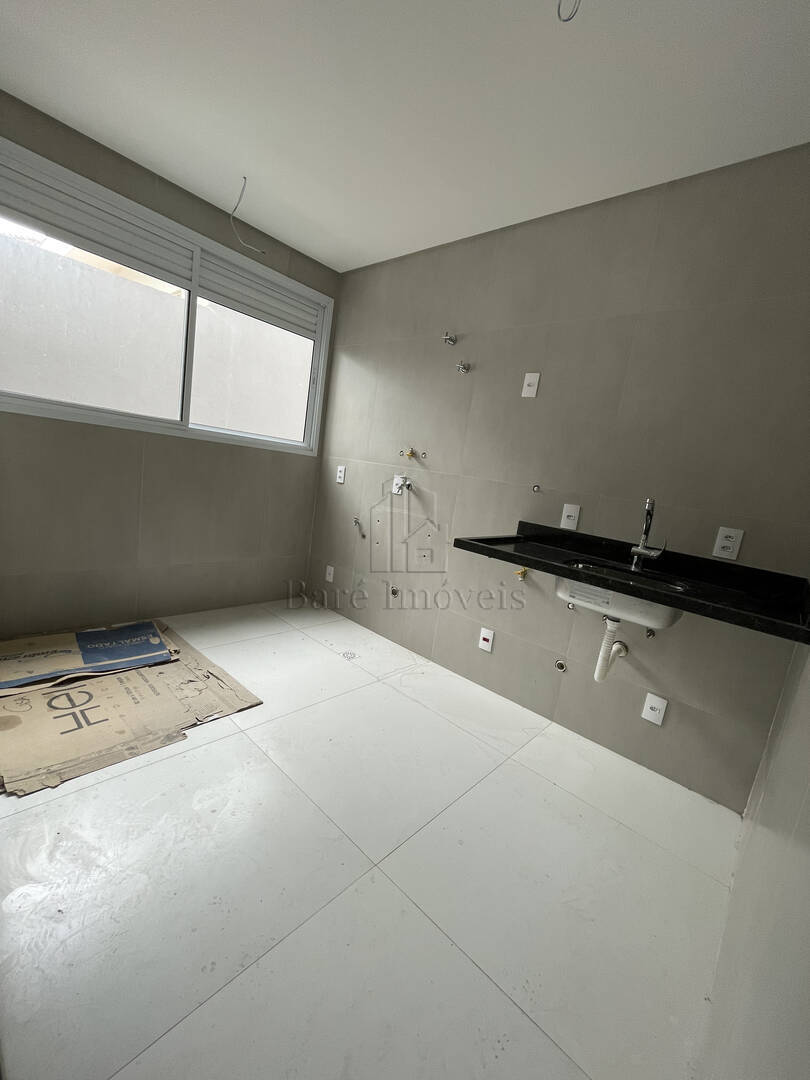 Apartamento à venda com 2 quartos, 70m² - Foto 8