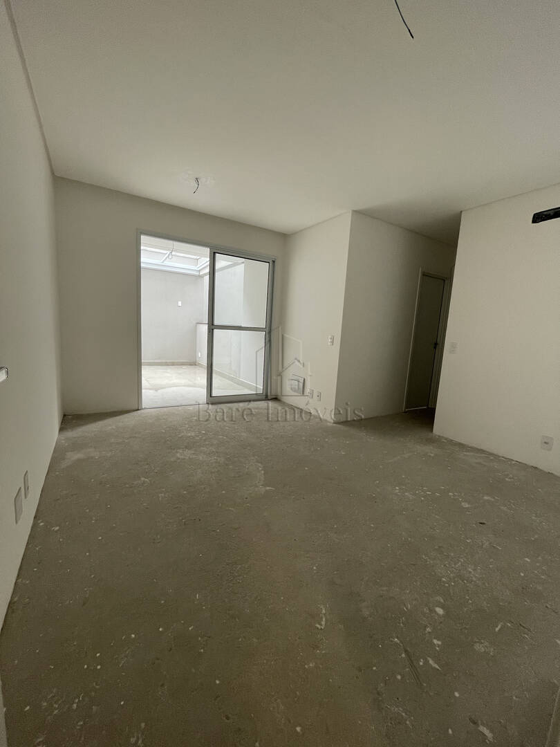 Apartamento à venda com 2 quartos, 70m² - Foto 11