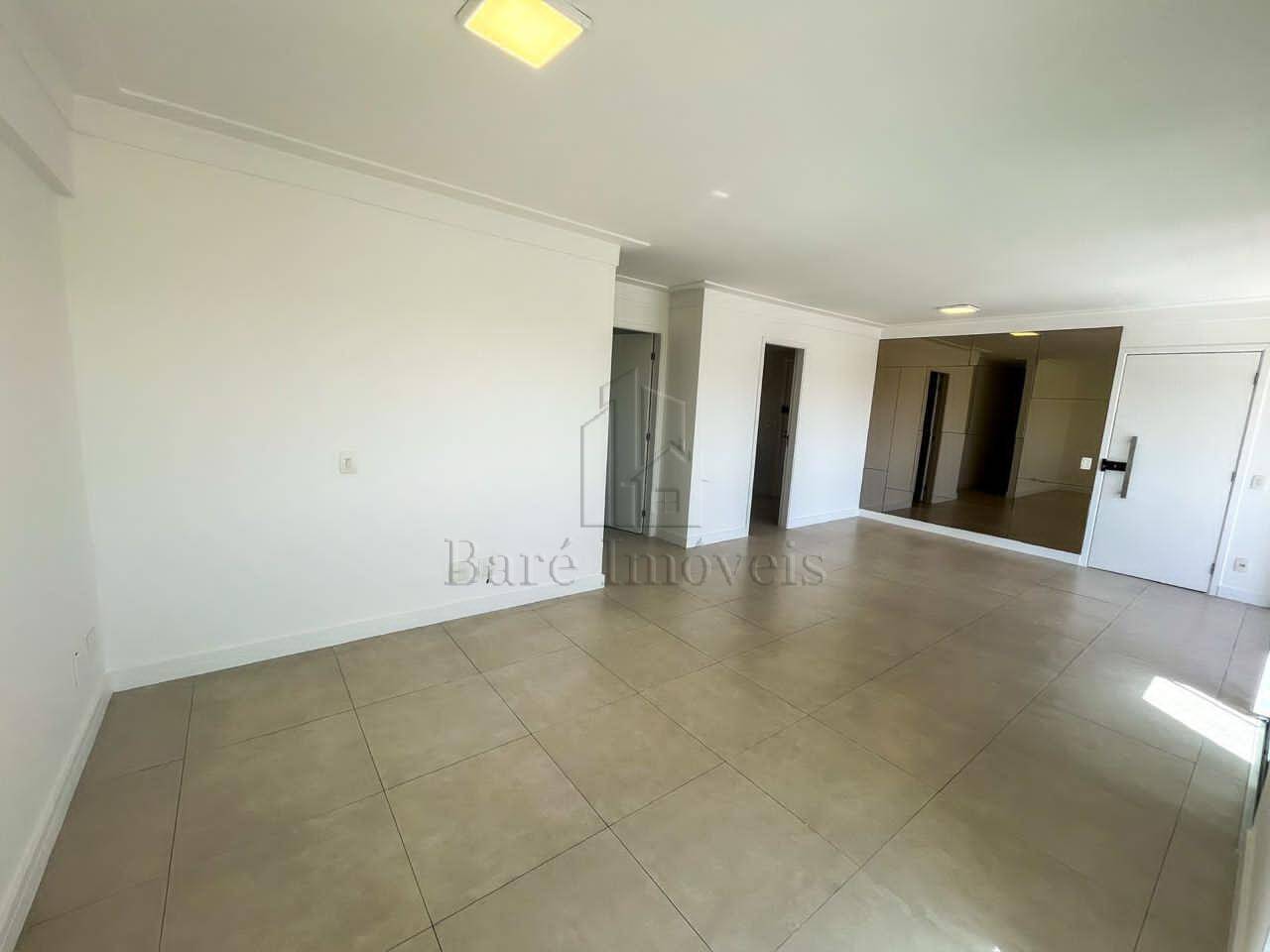 Apartamento à venda com 3 quartos, 128m² - Foto 8