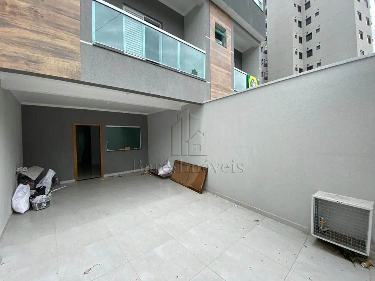 Sobrado à venda com 2 quartos, 142m² - Foto 1