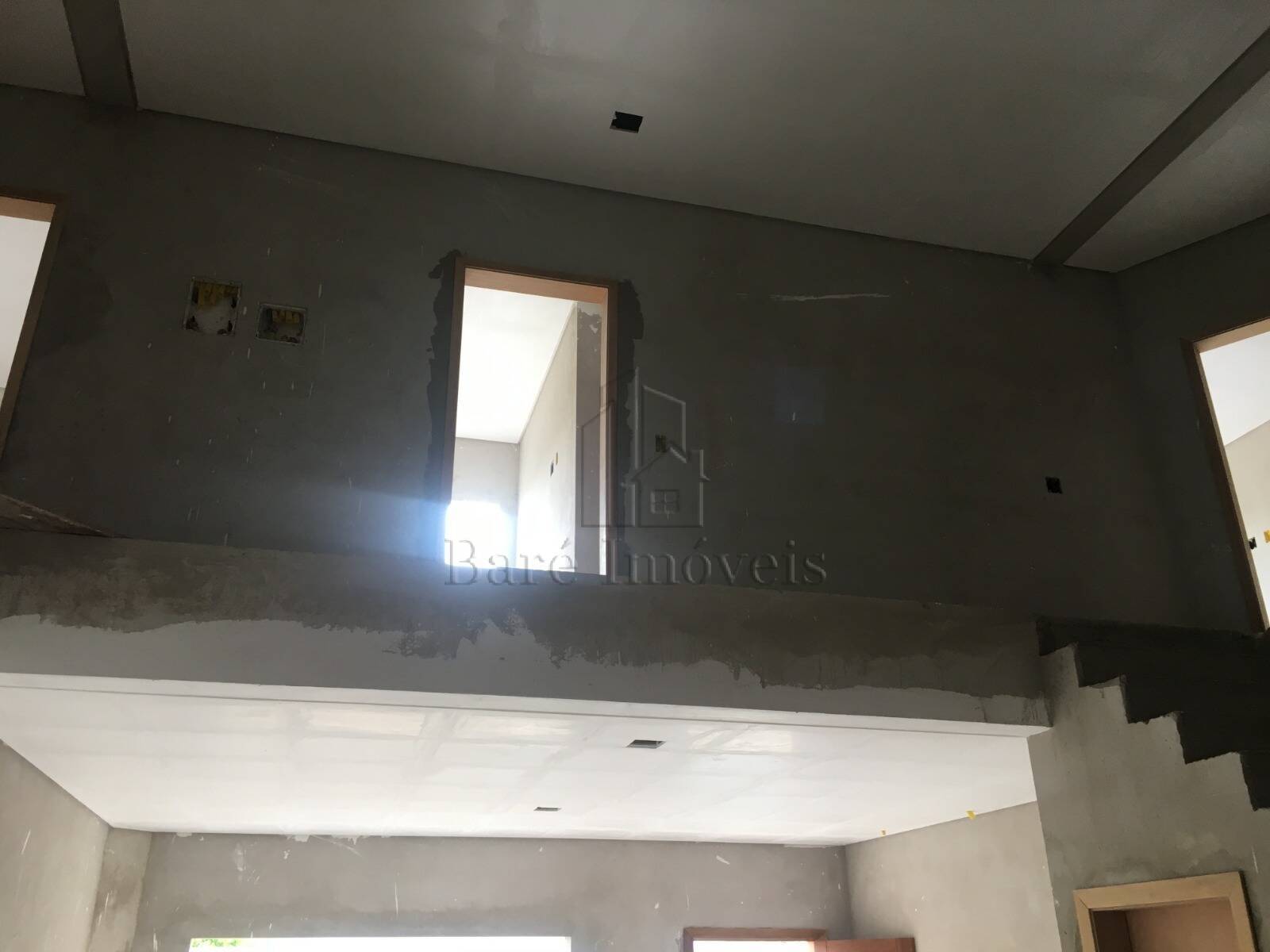 Sobrado à venda com 4 quartos, 319m² - Foto 3