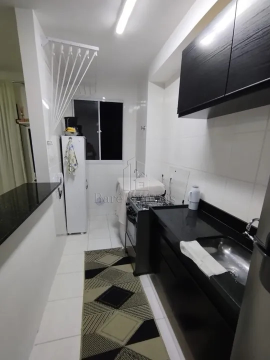 Apartamento à venda com 2 quartos, 50m² - Foto 3