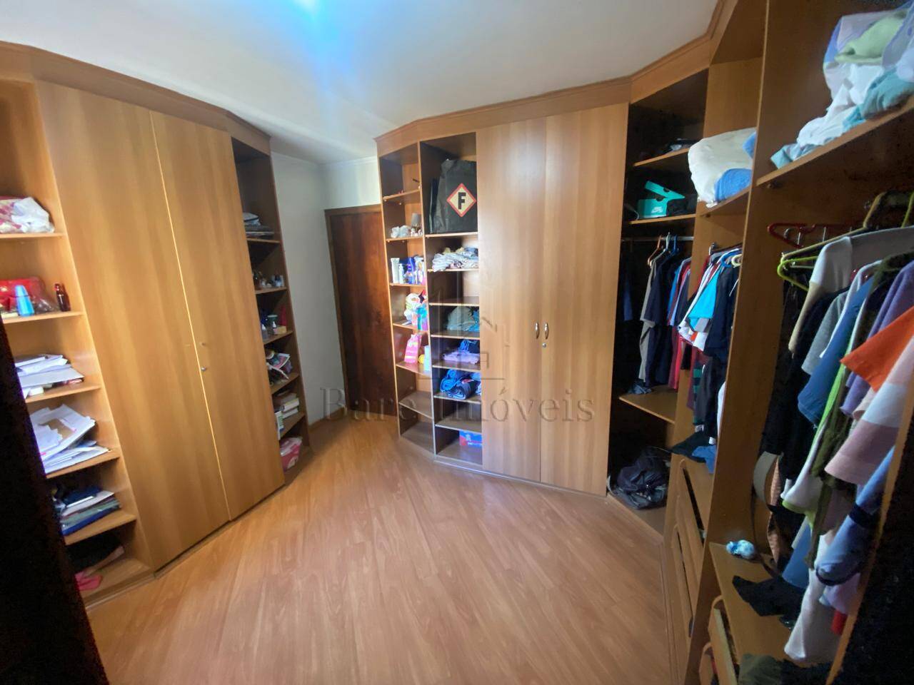 Sobrado à venda com 3 quartos, 200m² - Foto 8