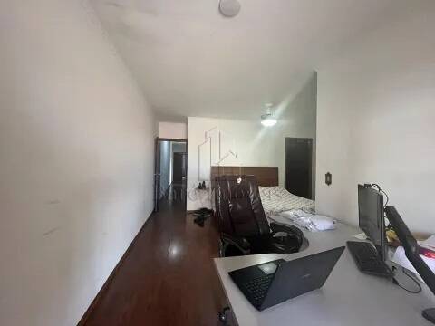 Sobrado à venda com 3 quartos, 200m² - Foto 22