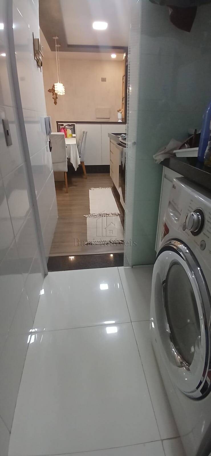 Apartamento à venda com 2 quartos, 60m² - Foto 20