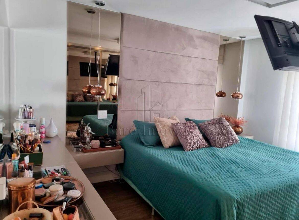 Apartamento à venda com 3 quartos, 237m² - Foto 17