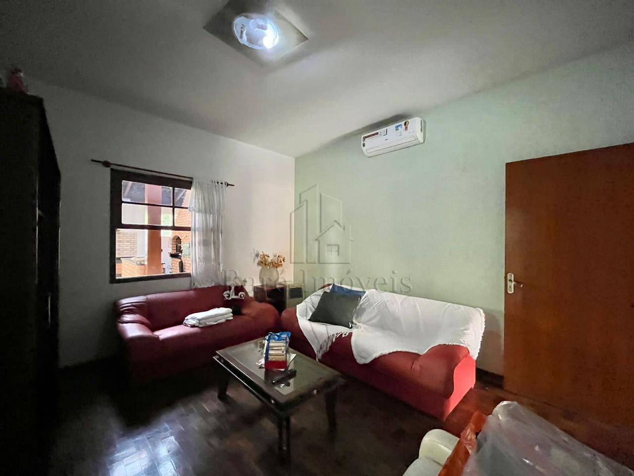 Casa à venda com 4 quartos, 280m² - Foto 17