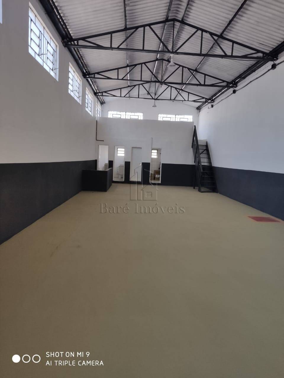 Depósito-Galpão-Armazém à venda e aluguel, 730m² - Foto 12