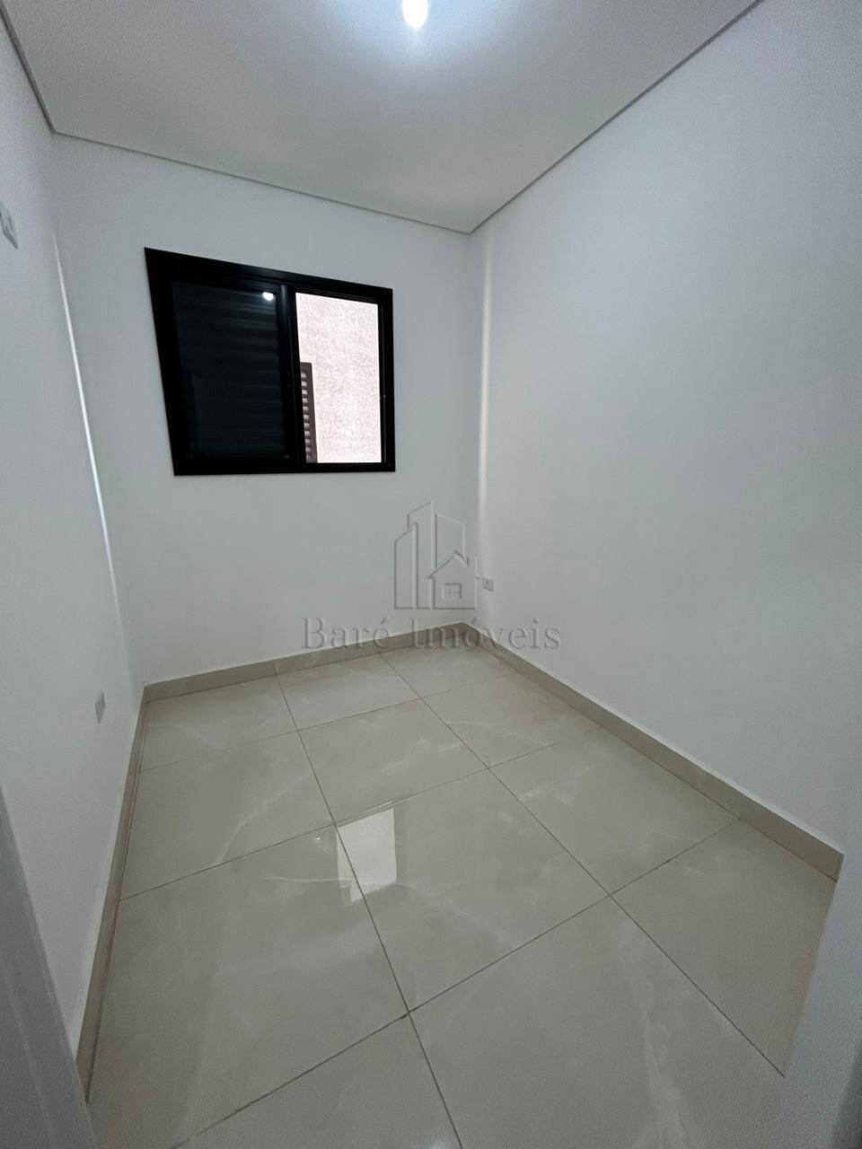 Apartamento à venda com 2 quartos, 43m² - Foto 2