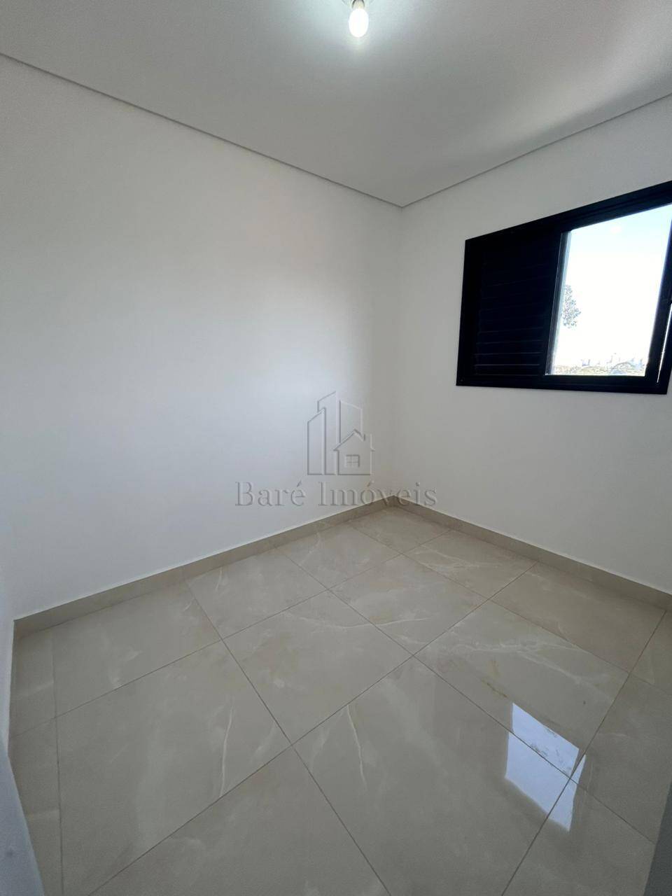 Apartamento à venda com 2 quartos, 43m² - Foto 4