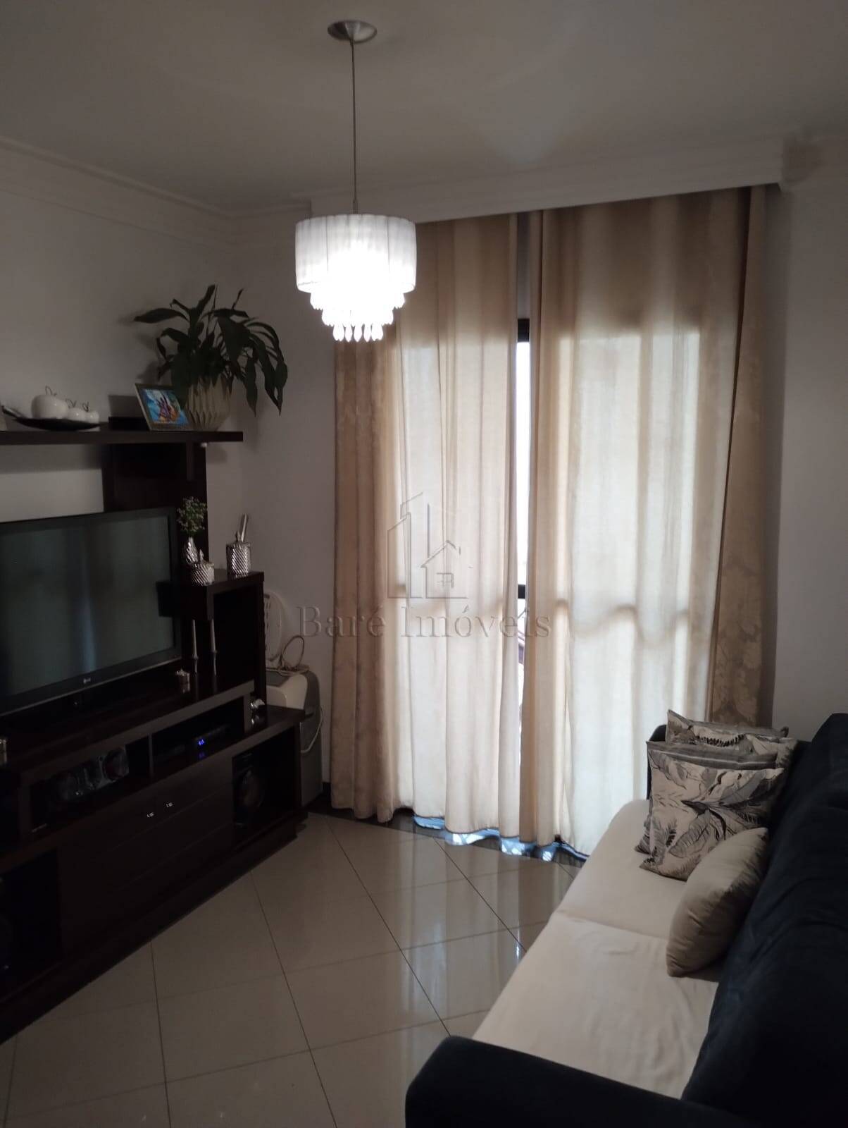 Apartamento à venda com 2 quartos, 70m² - Foto 5