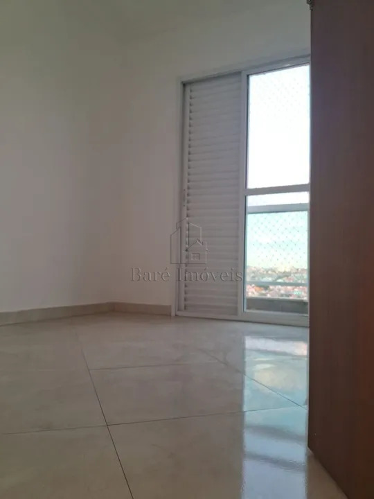 Apartamento à venda com 2 quartos, 40m² - Foto 5