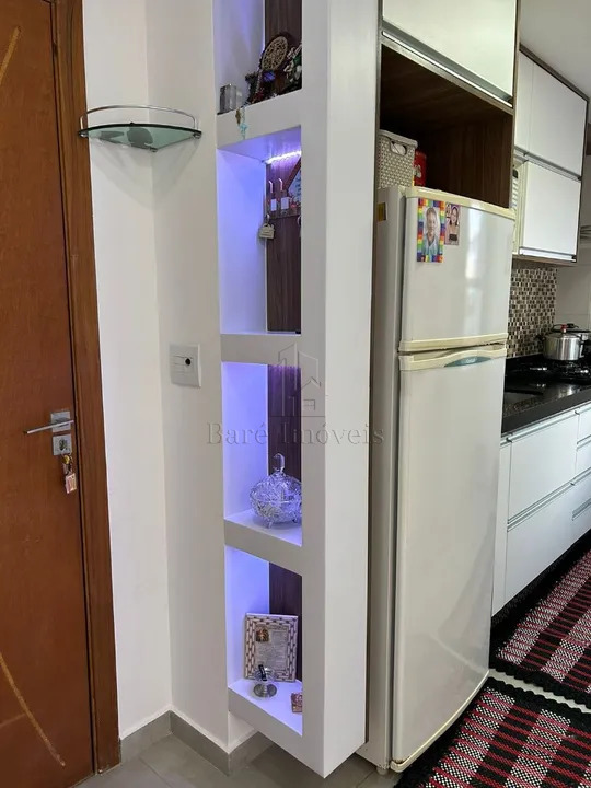 Apartamento à venda com 2 quartos, 69m² - Foto 2