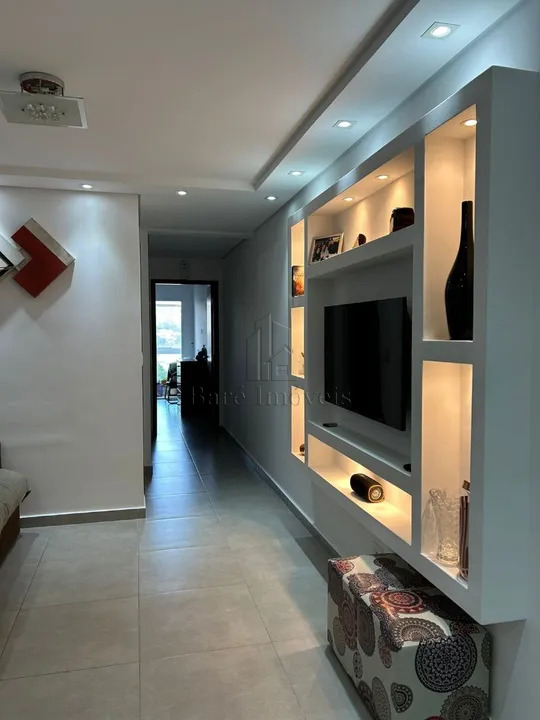 Apartamento à venda com 2 quartos, 69m² - Foto 5