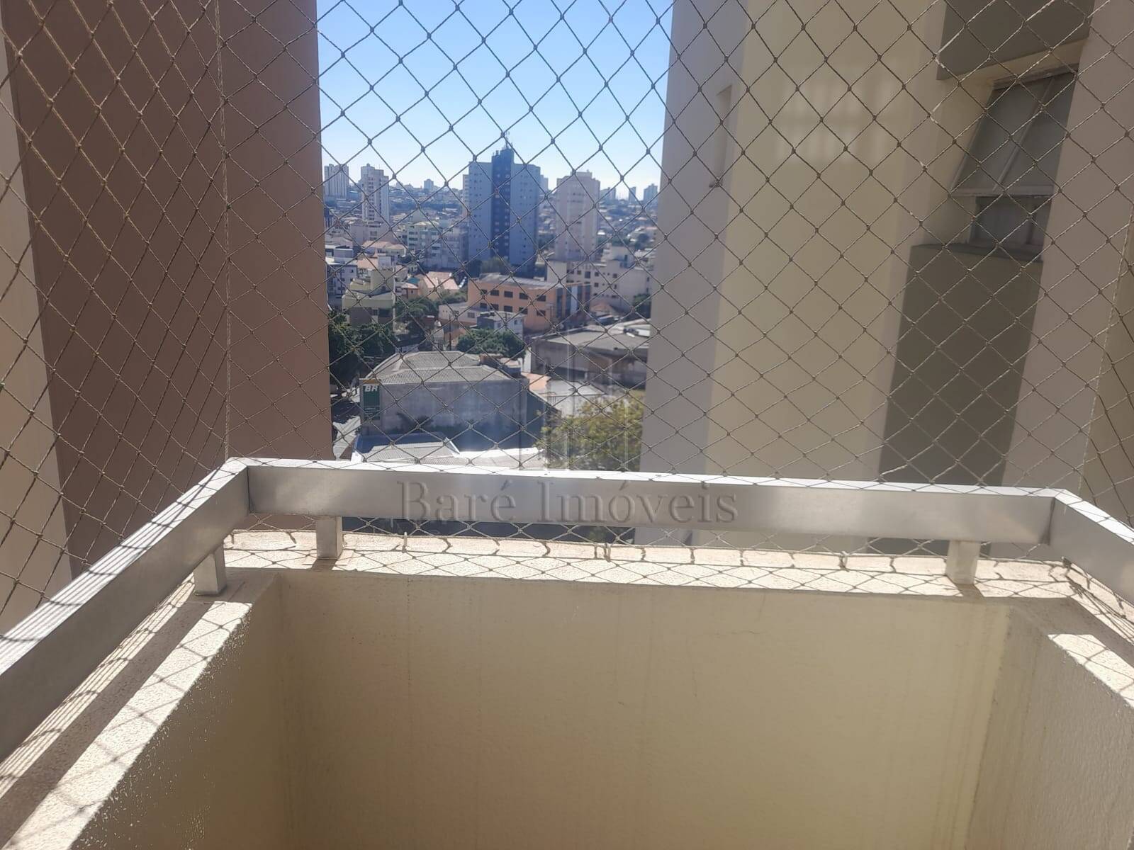 Apartamento para alugar com 3 quartos, 93m² - Foto 2