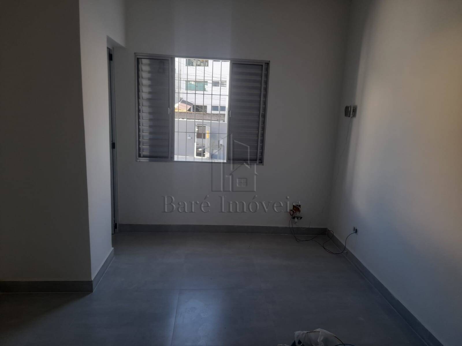 Casa para alugar com 2 quartos, 166m² - Foto 4