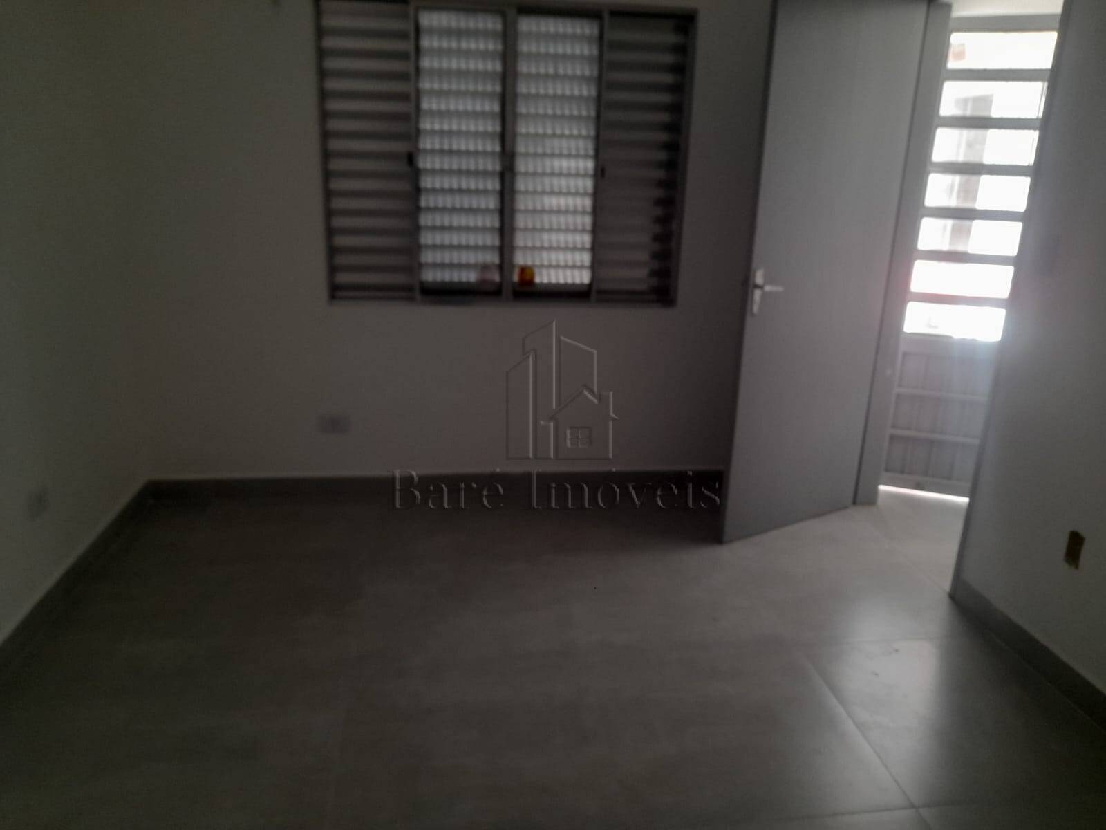 Casa para alugar com 2 quartos, 166m² - Foto 9