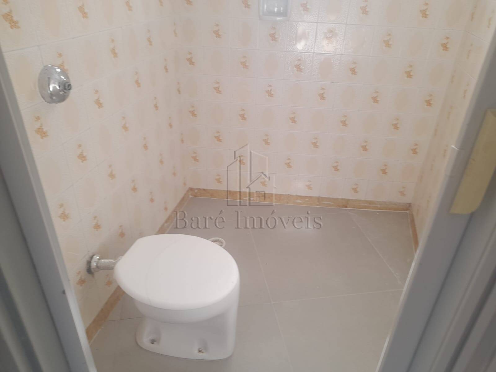 Casa para alugar com 2 quartos, 166m² - Foto 14