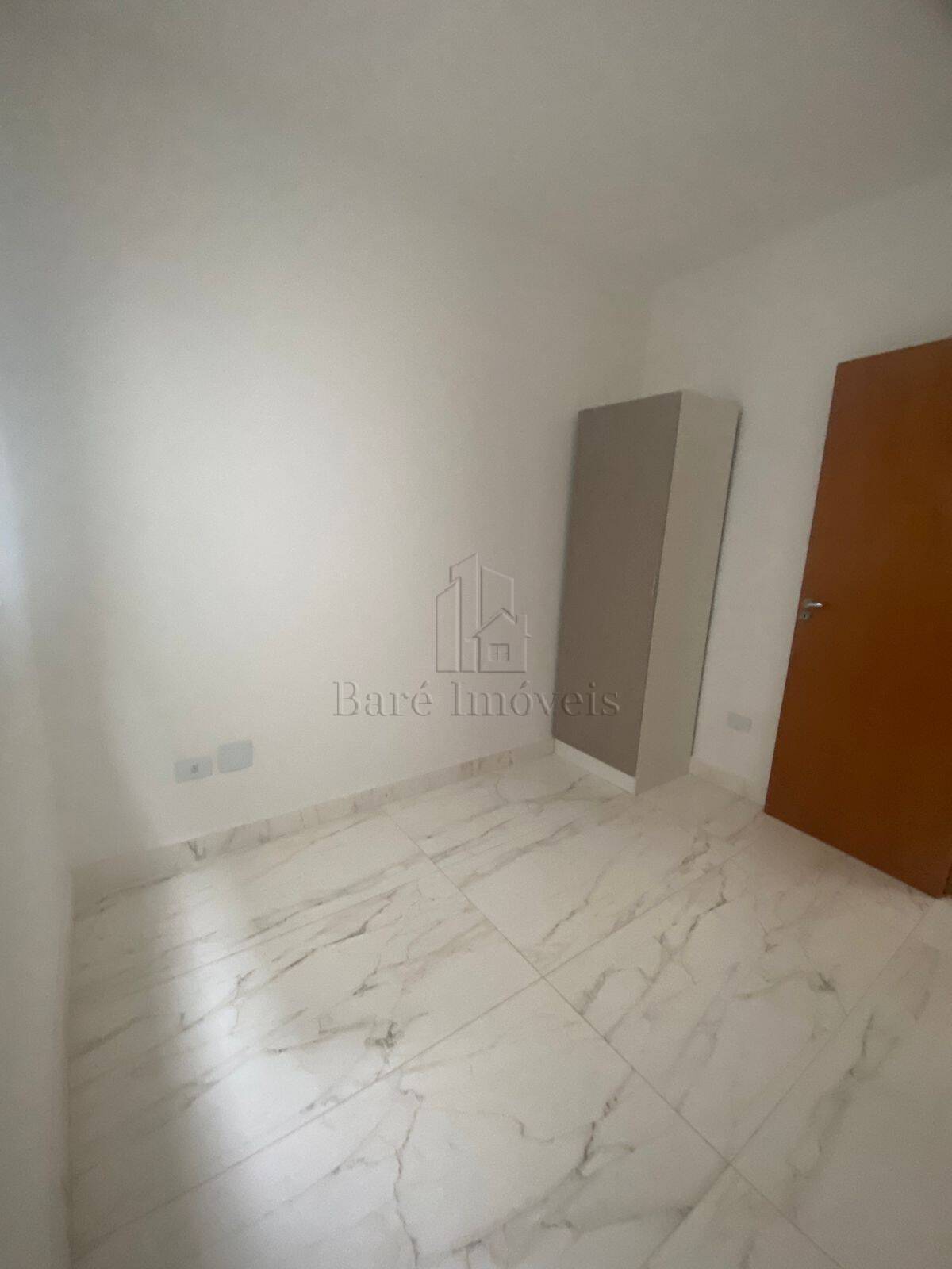 Apartamento à venda com 2 quartos, 44m² - Foto 2