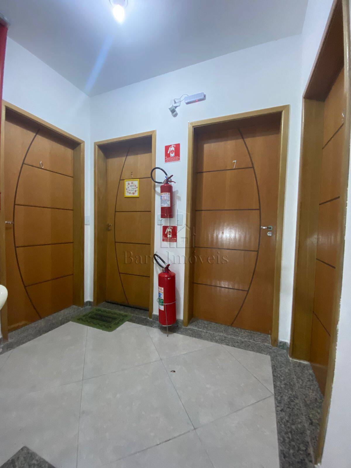 Apartamento à venda com 2 quartos, 44m² - Foto 5