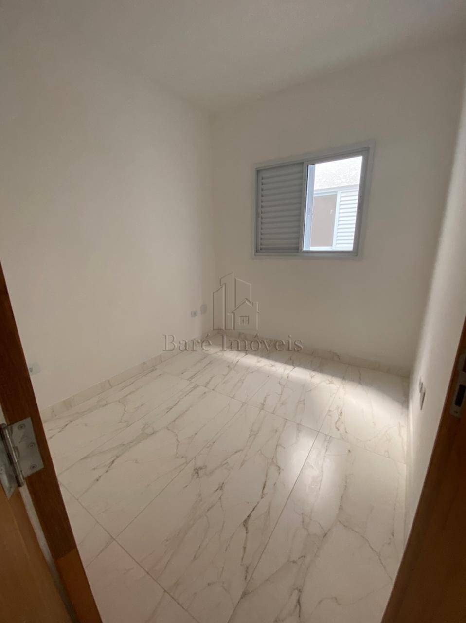 Apartamento à venda com 2 quartos, 44m² - Foto 4