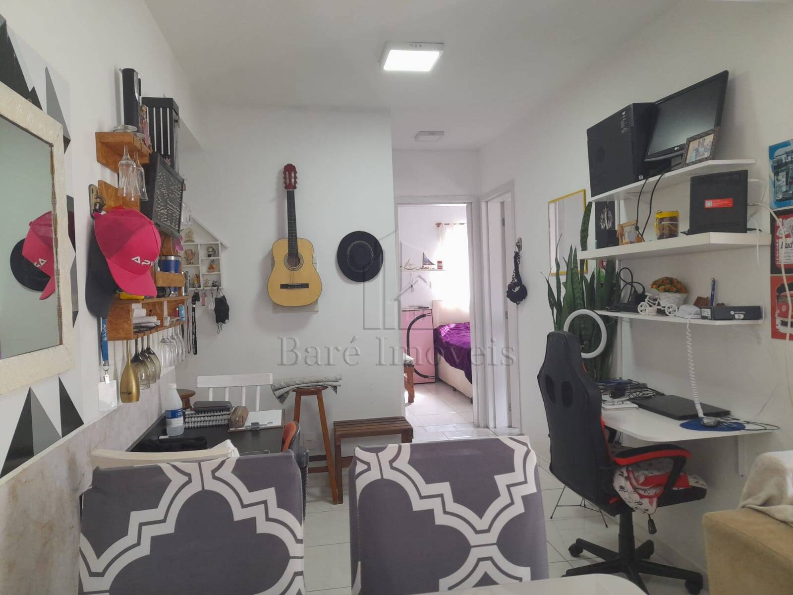 Apartamento à venda com 2 quartos, 59m² - Foto 1