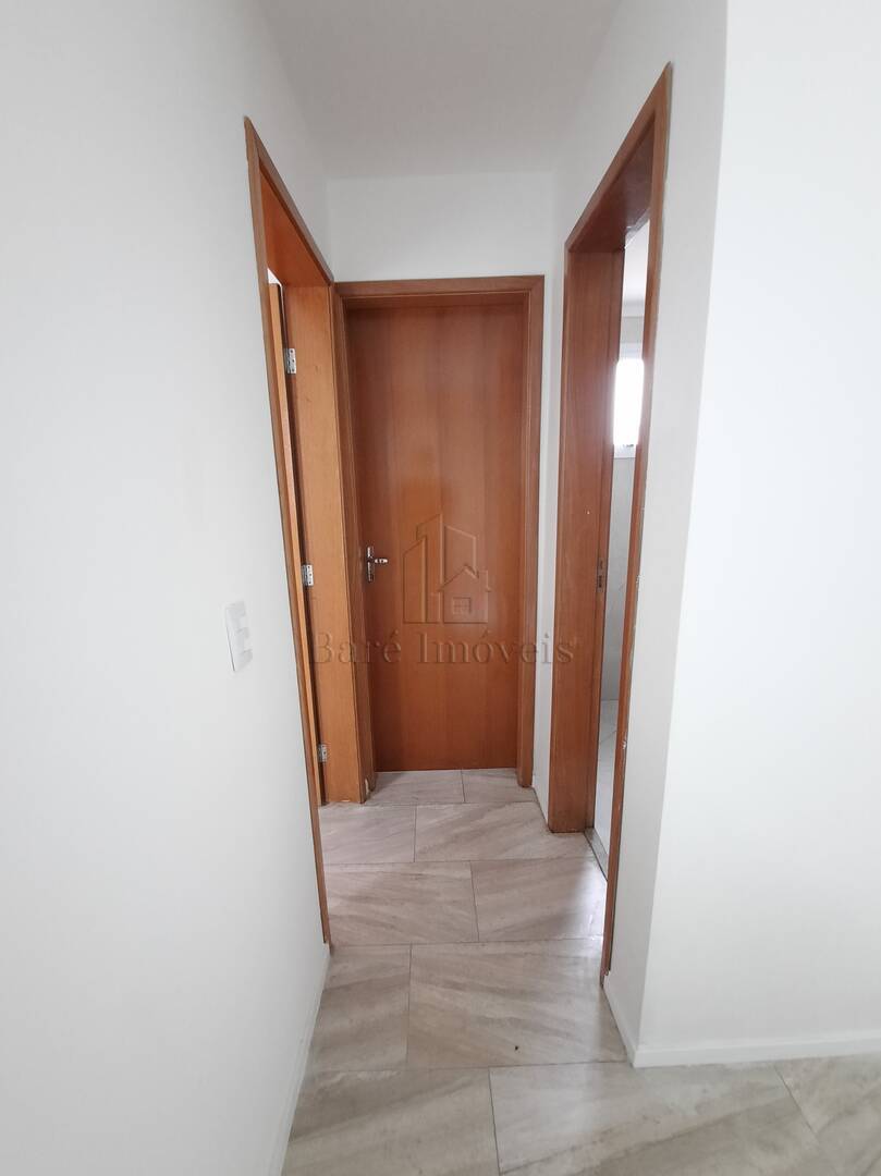 Apartamento à venda com 2 quartos, 72m² - Foto 10