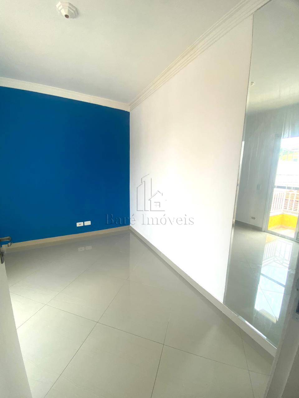 Apartamento à venda com 2 quartos, 40m² - Foto 1