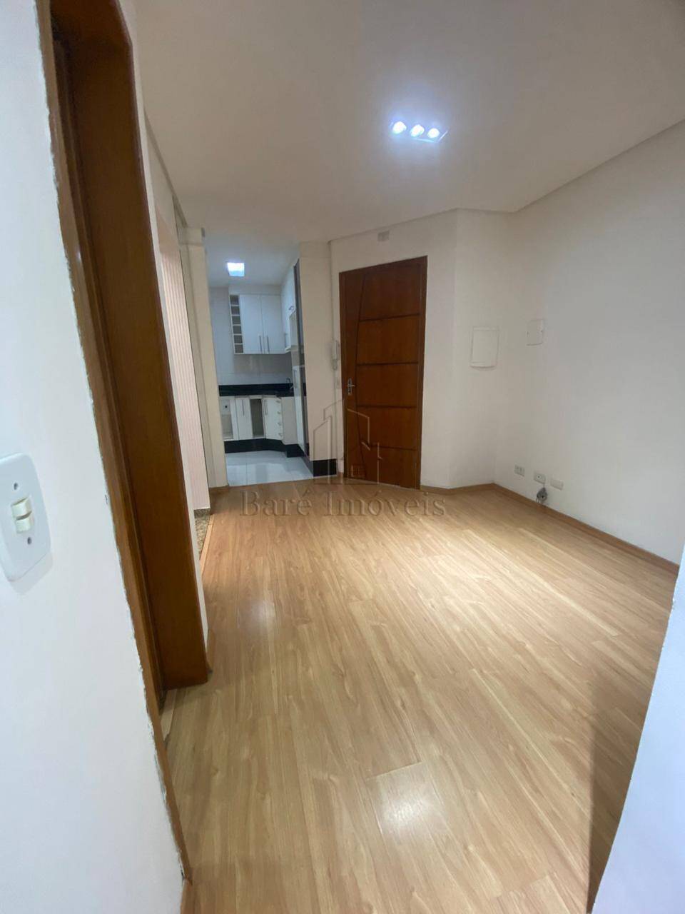 Apartamento à venda com 2 quartos, 39m² - Foto 1