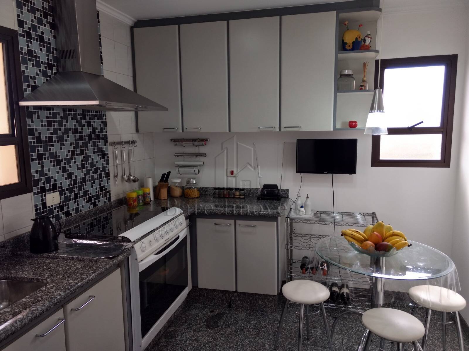 Apartamento à venda com 3 quartos, 187m² - Foto 12