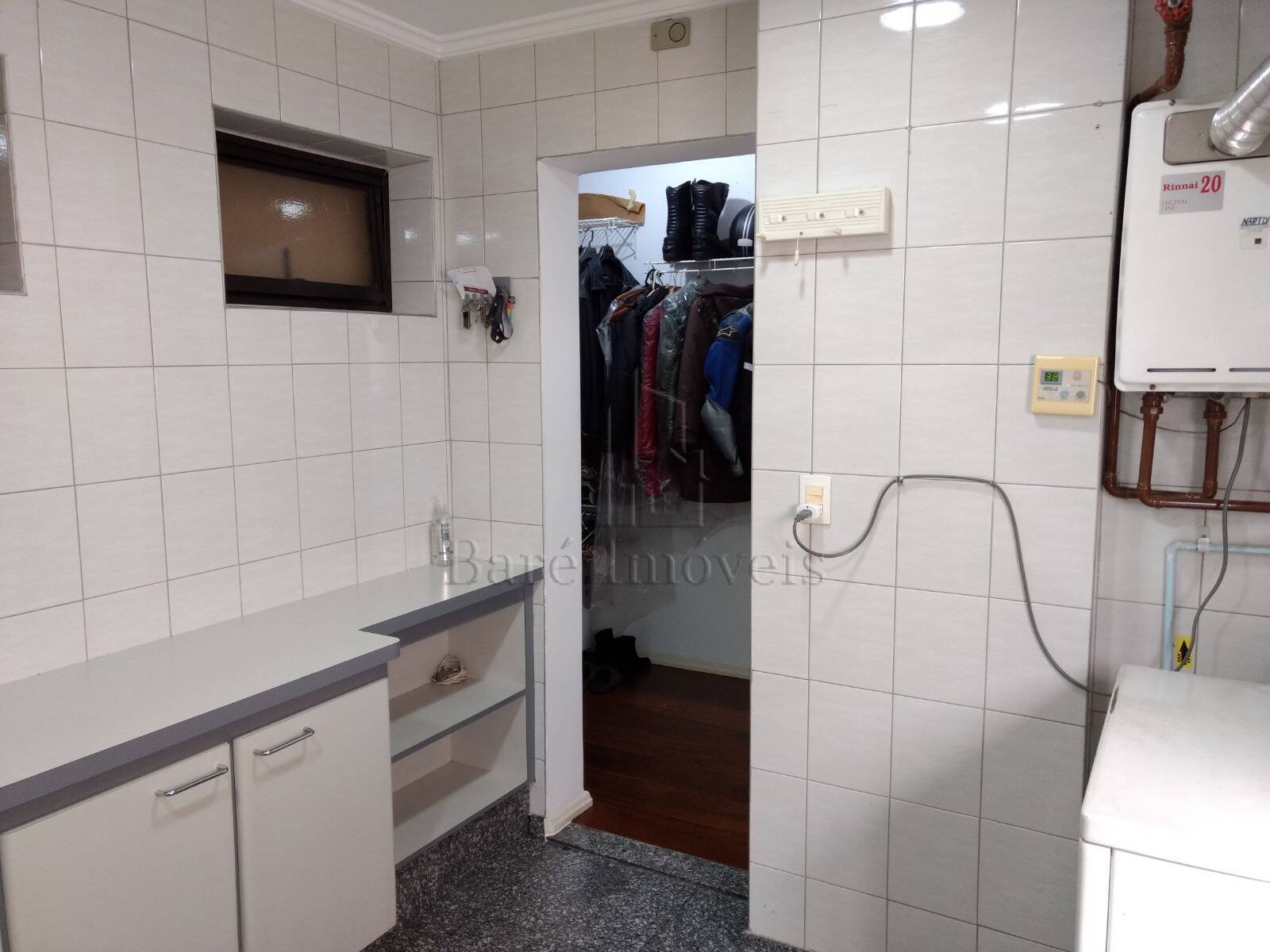 Apartamento à venda com 3 quartos, 187m² - Foto 15