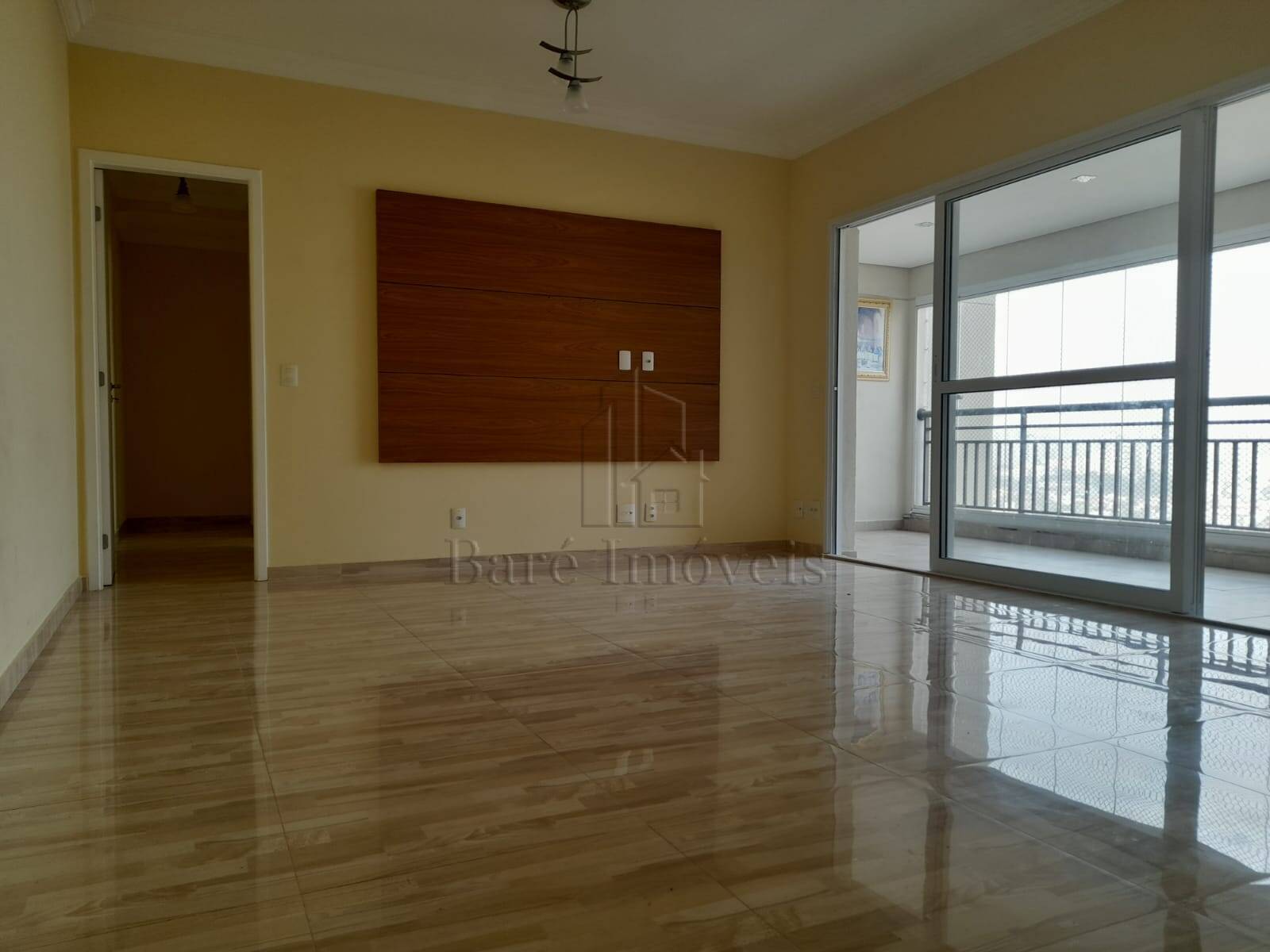 Apartamento para alugar com 3 quartos, 116m² - Foto 3