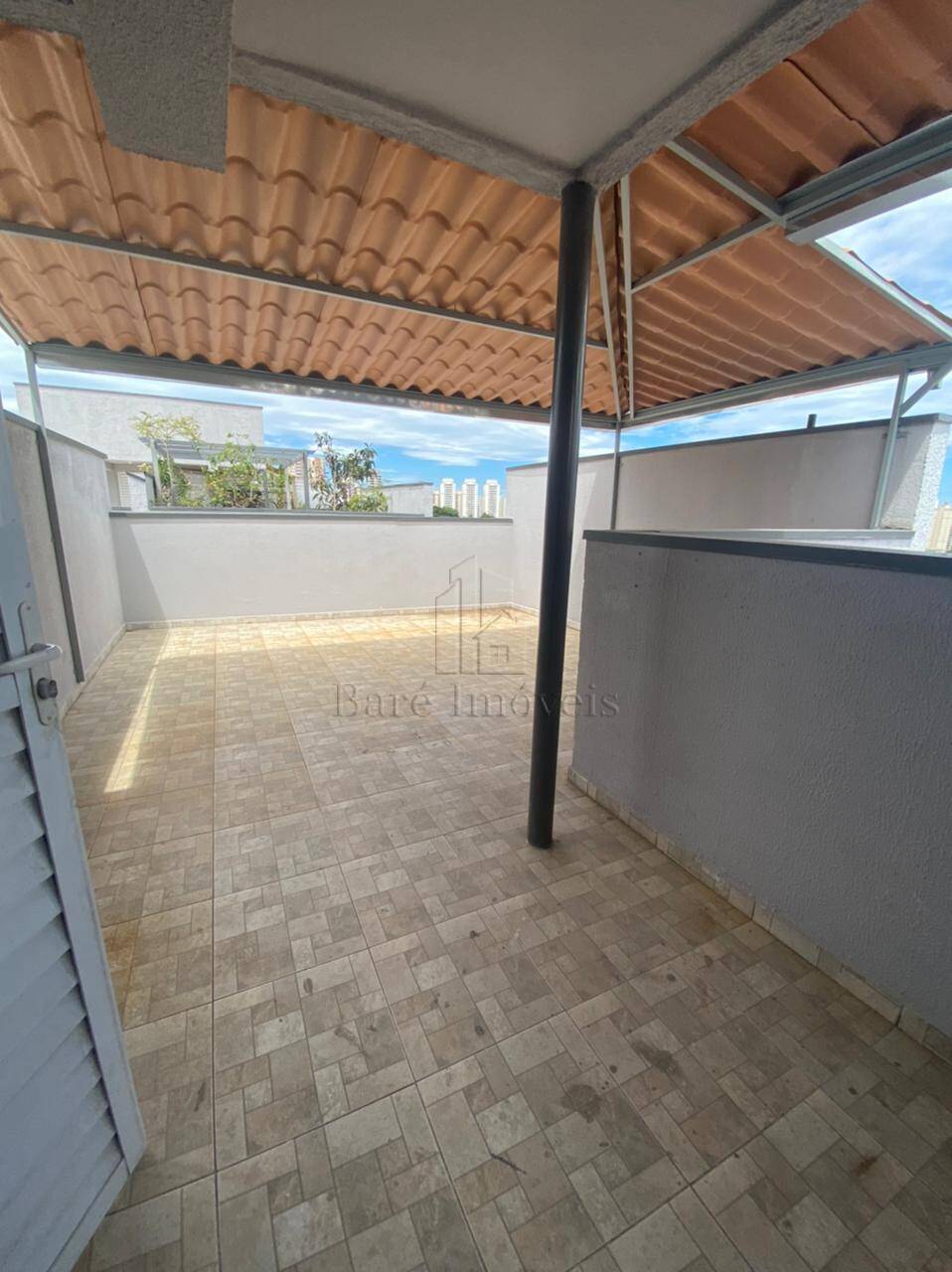 Apartamento à venda com 2 quartos, 76m² - Foto 1