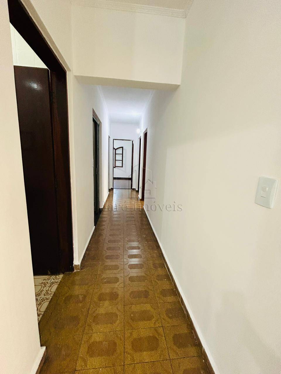 Casa para alugar com 3 quartos, 185m² - Foto 6