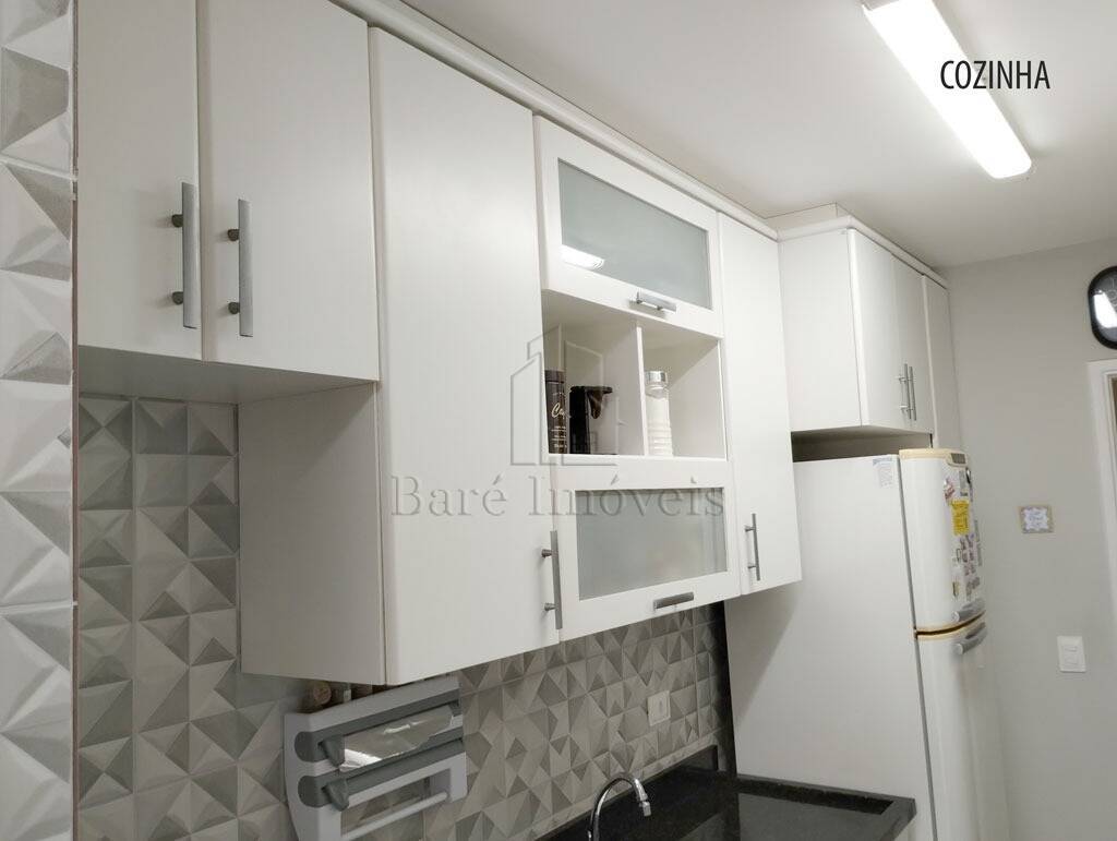 Apartamento à venda com 3 quartos, 75m² - Foto 11