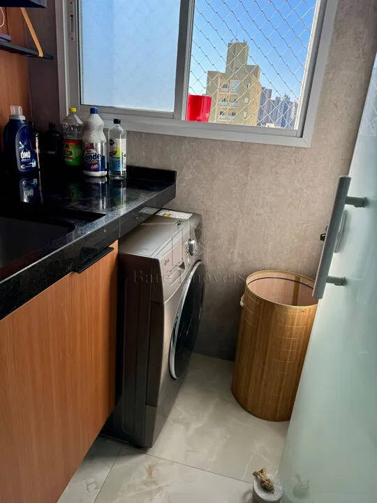 Apartamento à venda com 2 quartos, 60m² - Foto 10