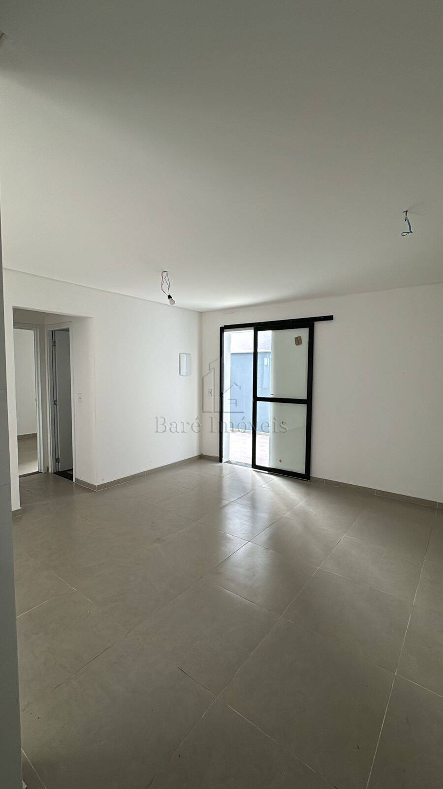 Apartamento à venda com 2 quartos, 90m² - Foto 8