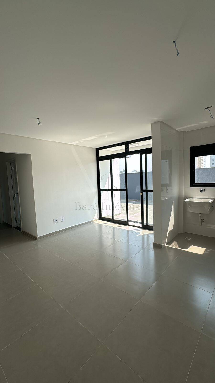 Apartamento à venda com 2 quartos, 90m² - Foto 20