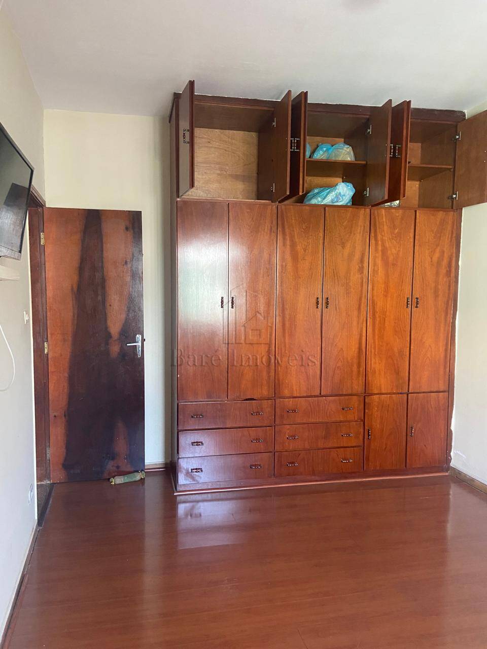 Casa à venda com 2 quartos, 183m² - Foto 18