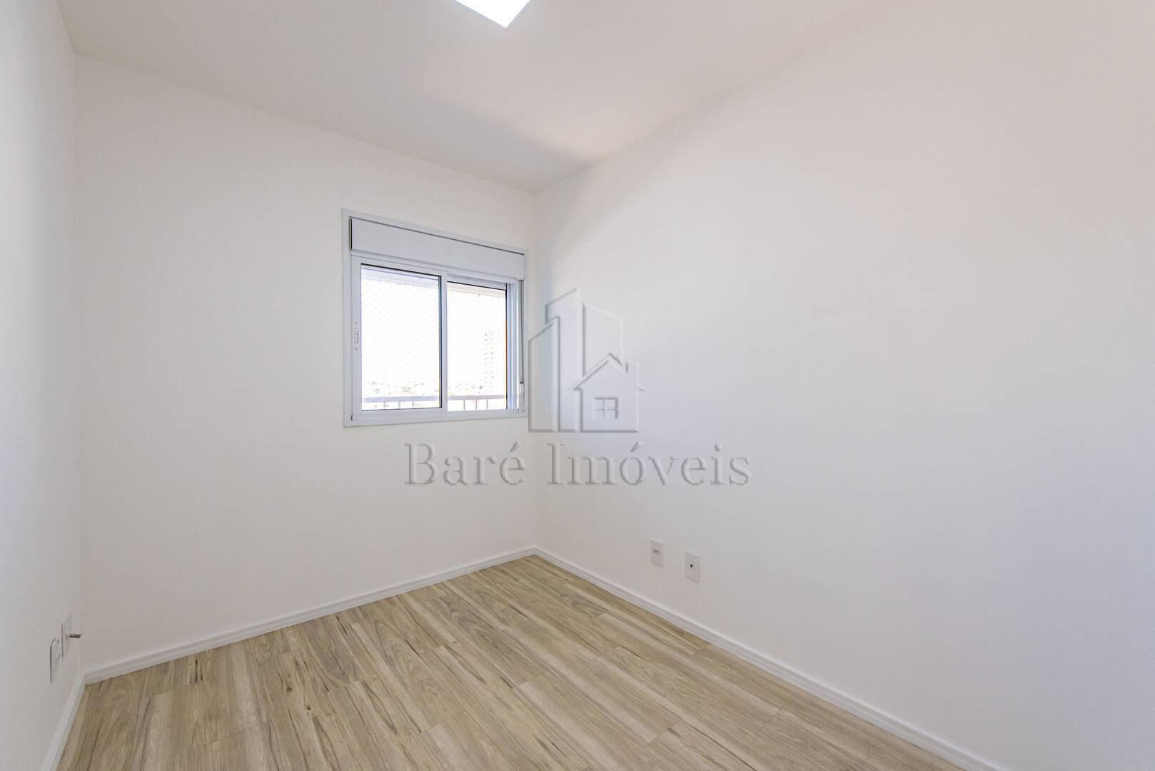 Apartamento para alugar com 3 quartos, 75m² - Foto 29