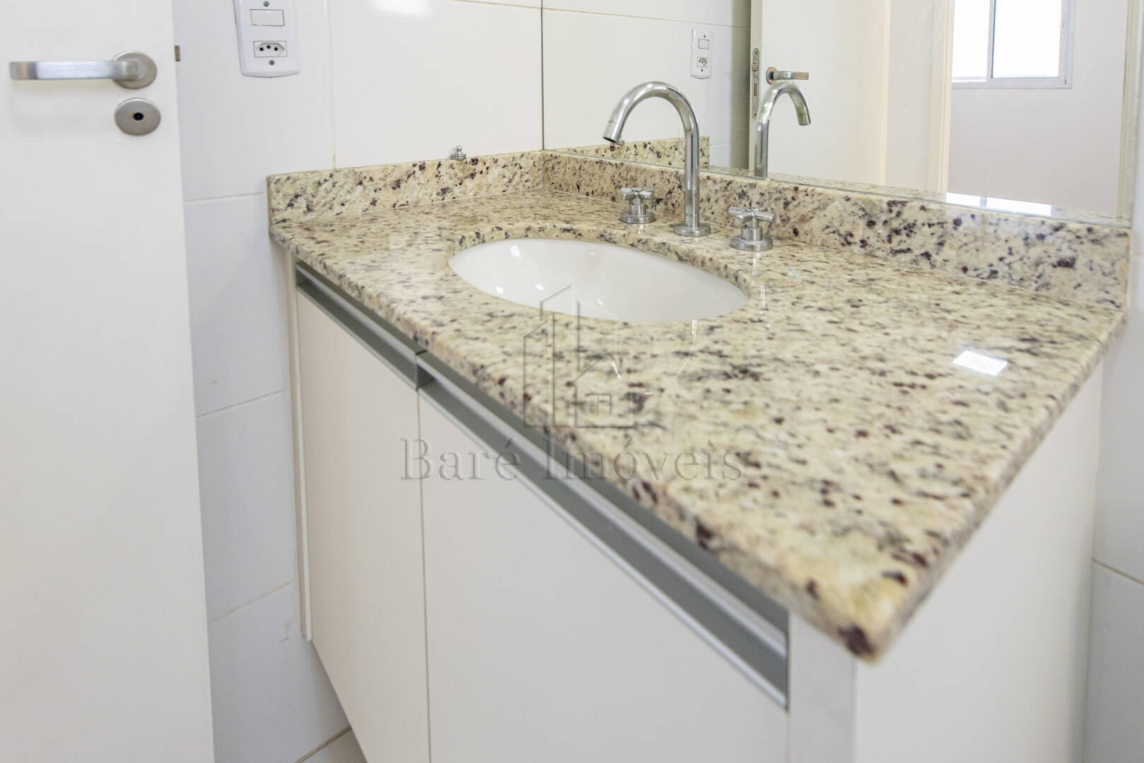 Apartamento para alugar com 3 quartos, 75m² - Foto 31