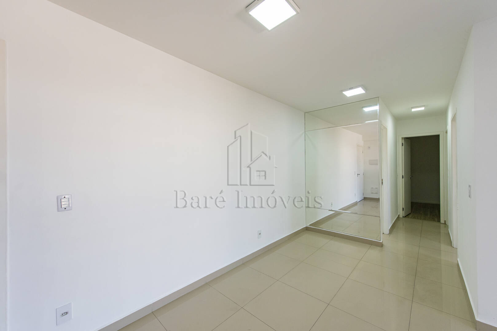 Apartamento para alugar com 3 quartos, 75m² - Foto 40