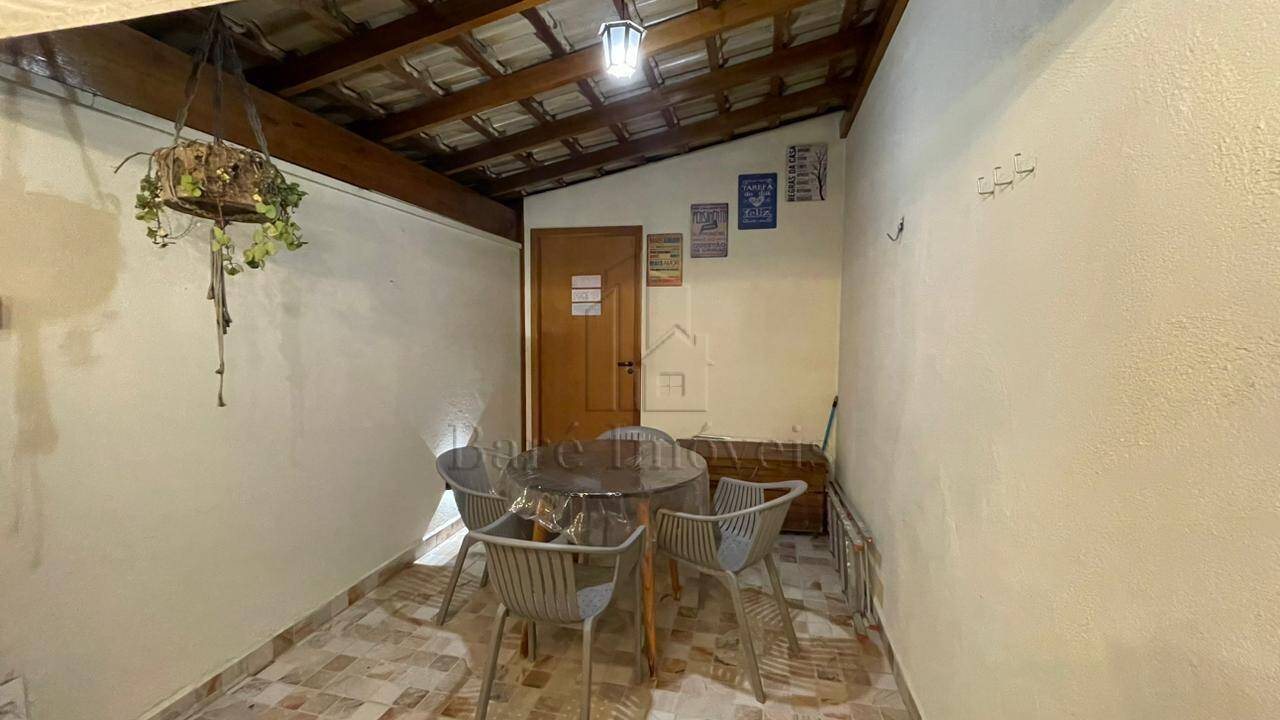 Apartamento à venda com 4 quartos, 194m² - Foto 11