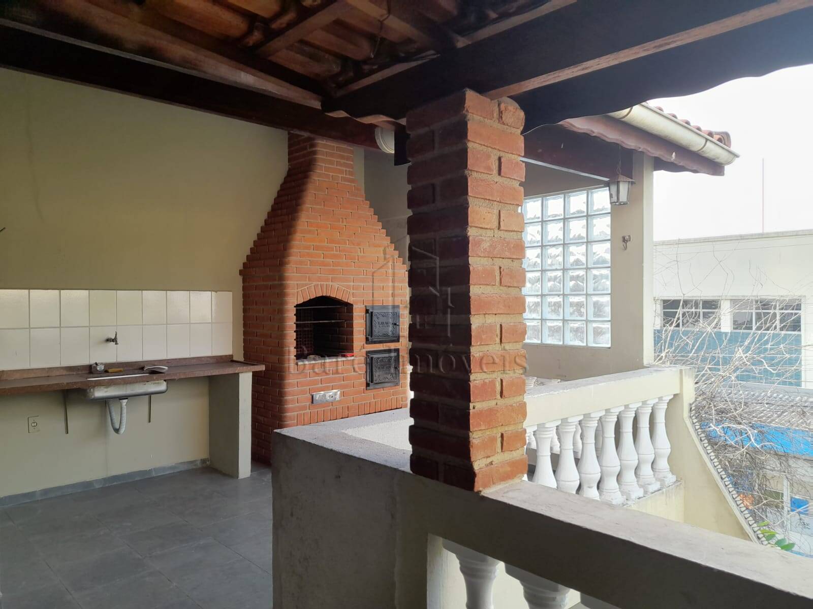 Sobrado à venda com 3 quartos, 136m² - Foto 1